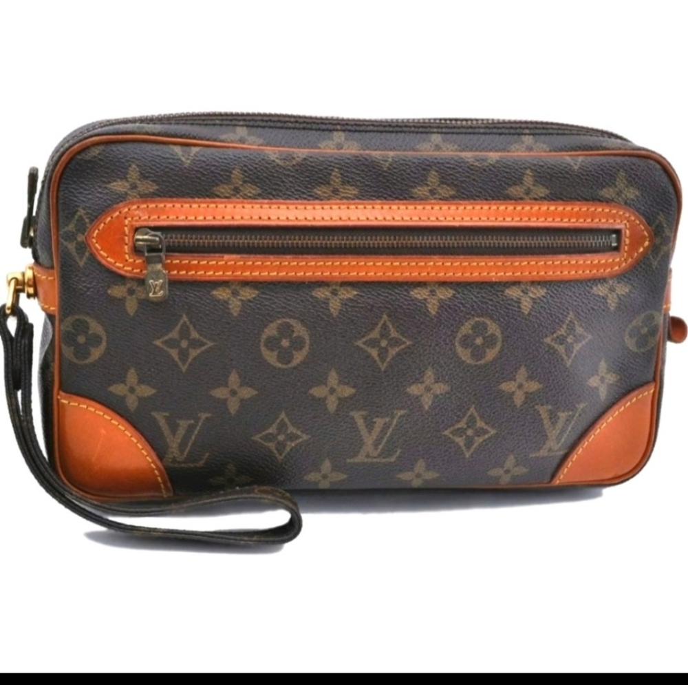 💯 % AUTHENTIC Louis Vuitton Marly Dragonne Wristlet.